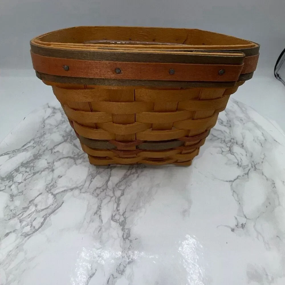 LONGABERGER Finders Keepers 1998 Basket